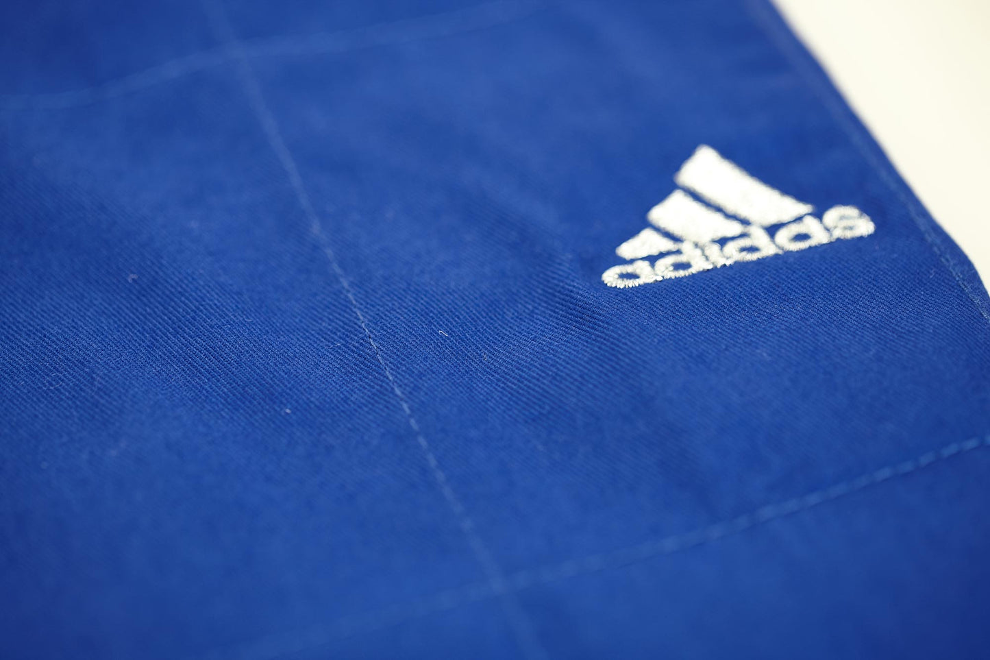 Judoanzug adidas® J990S Millenium weiß / blau, extra fester Stoff 990 gr./m² 160-200