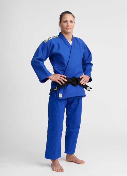 Judojacke IJF Ippon Gear ® Legend 2 weiß/blau/slim 145-205