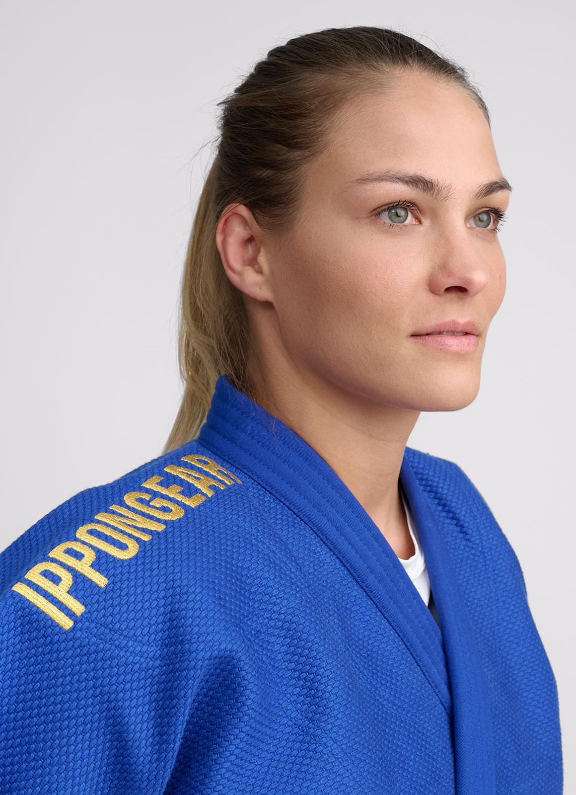 Judojacke IJF Ippon Gear ® Legend 2 weiß/blau/slim 145-205