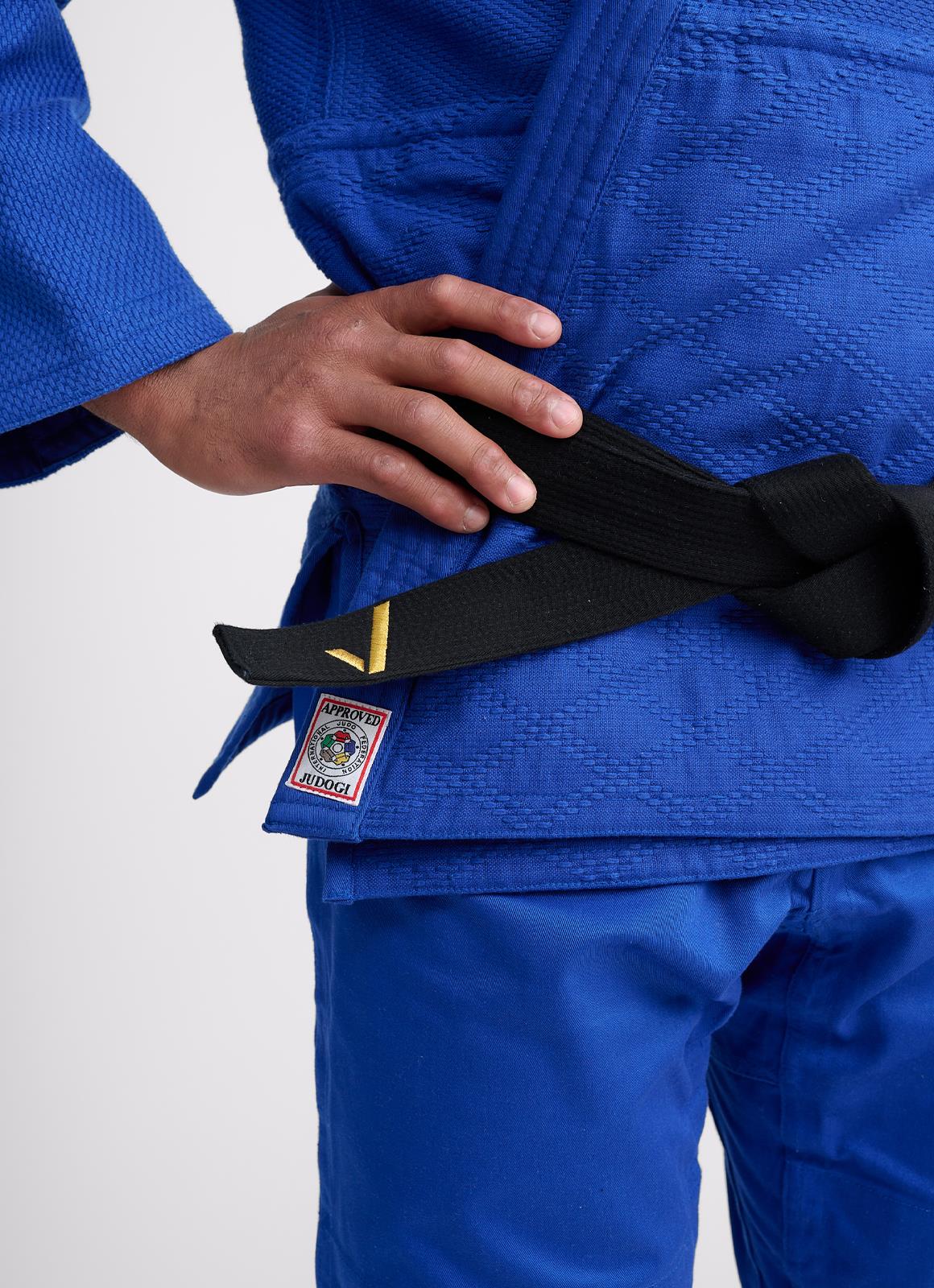 Judojacke IJF Ippon Gear® Olympic 2 weiß/blau/slim/ 145-200