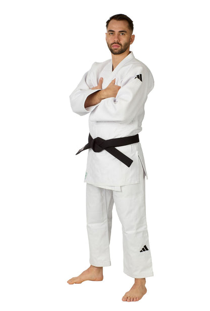 IJF Judoanzug  adidas® Champion III  Wettkampfanzug, weiß/blau 160-190 reg/slim